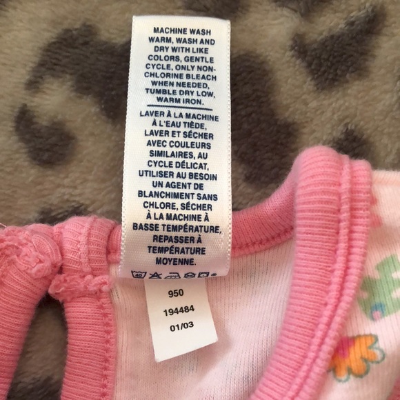 babyGap Shorty One-Piece - Picture 8 of 16